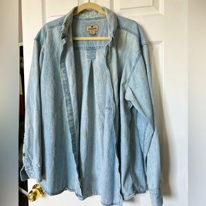 Vintage Men's Woolrich Denim Shirt